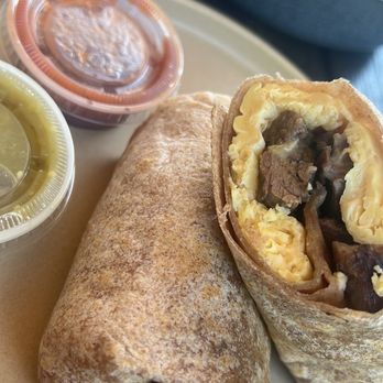 Howdy's Sonrisa Cafe - Steak and Egg Burrito - Cafes Near Me - Malibu, California