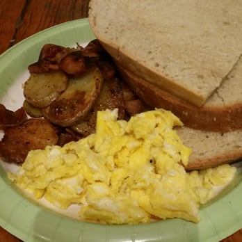 Miguel's Pizza - Trad breakfast - Pizza Near Me - Slade, Kentucky