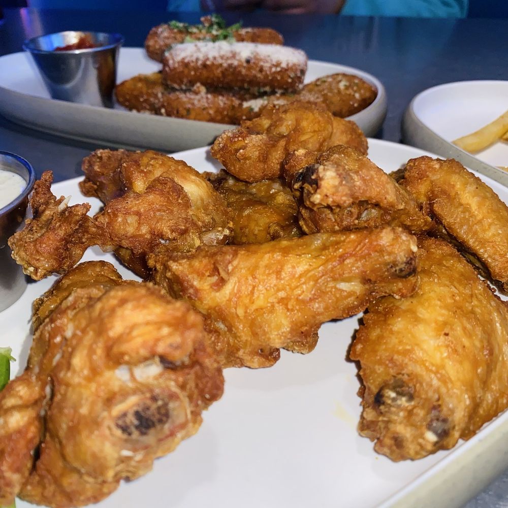Dave & Buster's Las Vegas - Summerlin - Sports Bars Near Me - Las Vegas, Nevada