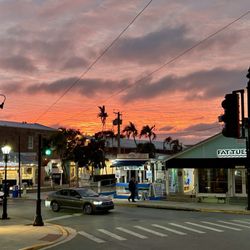 Two Friends Patio - Stepped outside to this amazing sunset.
