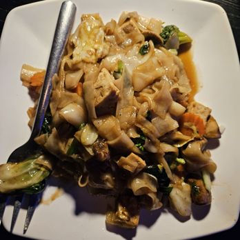 New Thai Elephant - Thai Near Me - San Francisco, California New Thai Elephant - Thai Near Me - San Francisco, California
