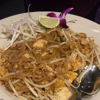 Mia Bistro - Pad Thai with chicken - Thai Near Me - Garner, North Carolina Mia Bistro - Pad Thai with chicken - Thai Near Me - Garner, North Carolina