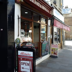 Alistair's Cafe - The outside