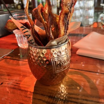 Ball & Chain - Mariquitas De Maduro - Music Venues Near Me - Miami, Florida