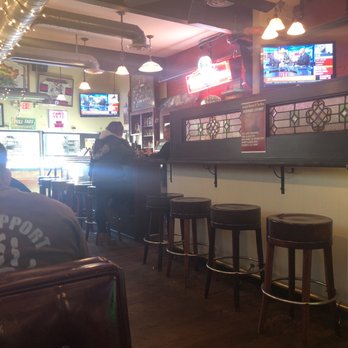 Casper's and Runyon's Nook - Dive Bars Near Me - Saint Paul, Minnesota Casper's and Runyon's Nook - Dive Bars Near Me - Saint Paul, Minnesota