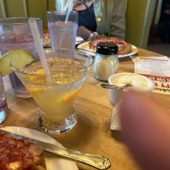 Lou Malnati's Pizzeria - Italian Margaritas - Pizza Near Me - Midway, Illinois Lou Malnati's Pizzeria - Italian Margaritas - Pizza Near Me - Midway, Illinois