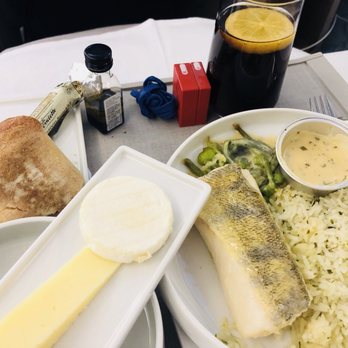 Air France - Zander fish with rice and Cocount curry style sauce / dinner option with different cheeses and bread  (business class) - Airlines Near Me - Miami, Florida
