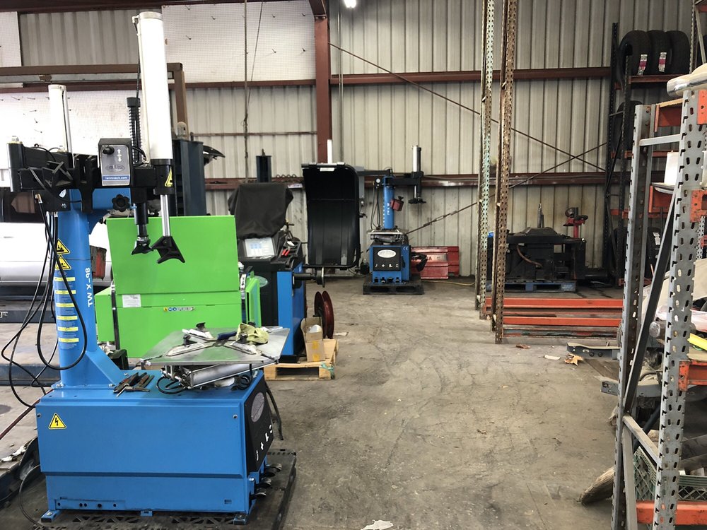 NUMBER 1 TIRE CENTER Updated June 2024 804 S Gateway Dr, Madera