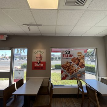 KFC - Chicken Wings Near Me - El Cajon, California