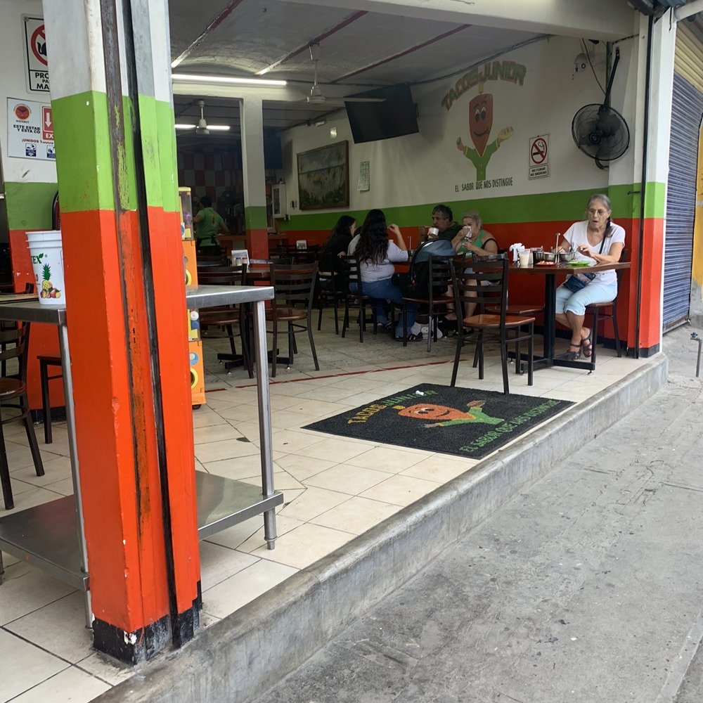 Tacos Junior - El Lugar para sentarse. - Tacos Near Me - Bucerías, NAY