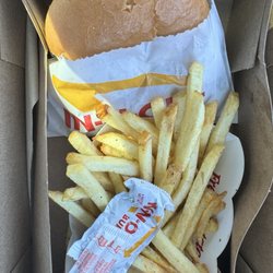 In-N-Out Burger - Cheeseburger
