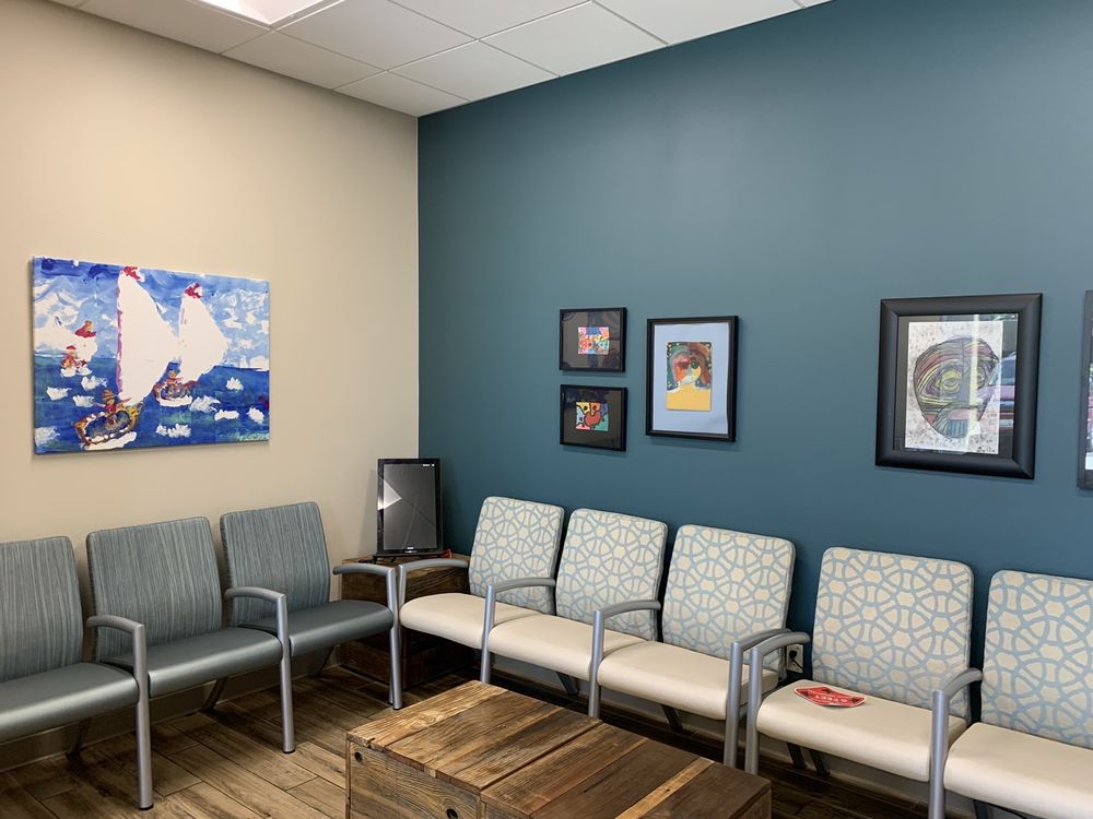 LESLIE STOREY, MD VALLEY SKIN INSTITUTE Updated May 2024 34 Photos & 35 Reviews 7777 N