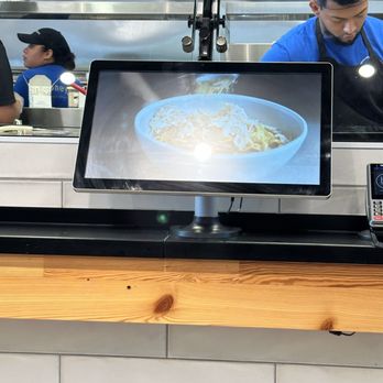 honeygrow - Kiosk you order food on - Salad Near Me - Hanover, Maryland
