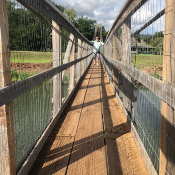 Hanapepe Swinging Bridge - Landmarks & Historical Buildings Near Me - Hanapepe, Hawaii