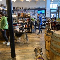 Cask on College - Inside