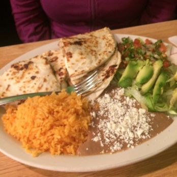 Tacos Estilo Hidalgo #2 y Pupuseria - Chicken quesadillas - Mexican Near Me - Cary, North Carolina