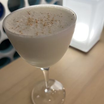 Agua - Dessert cocktail: the minty Grasshopper - Seafood Near Me - London, XGL