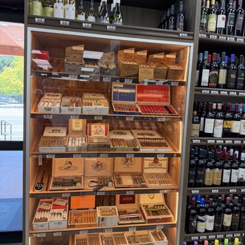 Morro Liquor - Cigars - Beer, Wine & Spirits Near Me - Atascadero, California Morro Liquor - Cigars - Beer, Wine & Spirits Near Me - Atascadero, California