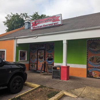 La Placita - Outside - Mexican Near Me - Austin, Texas La Placita - Outside - Mexican Near Me - Austin, Texas