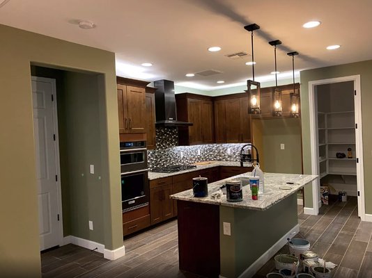 Interior Paint Service - We have been in business over 19 years providing excellent service. We do Commercial, Residential, Exteior, Interior, Texture, Any paint service. Call us for Free Estimate. Interior Paint Service - We have been in business over 19 years providing excellent service. We do Commercial, Residential, Exteior, Interior, Texture, Any paint service. Call us for Free Estimate.