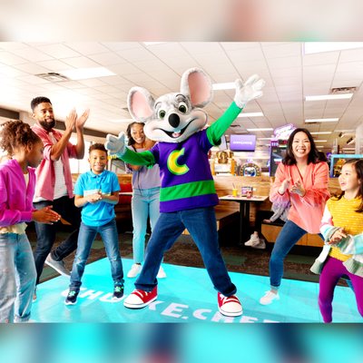 Chuck E. Cheese by null