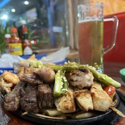 Spanish Flowers Seafood - Great mexican & seafood menú