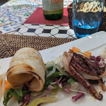 Le Camerelle - Squid for lunch - Napoletana Near Me - Capri, NA