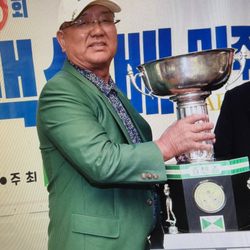 Tae Kim Golf Academy - Korean American Open Senior Division Champion.