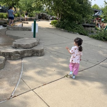 Jaycee Park - Parks Near Me - Saint Charles, Missouri