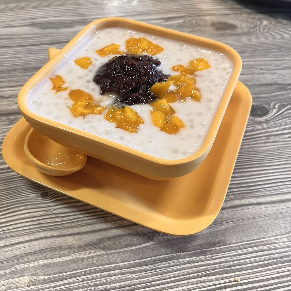 Baby Cafe - Mango sticky rice - Desserts Near Me - Boston, Massachusetts Baby Cafe - Mango sticky rice - Desserts Near Me - Boston, Massachusetts