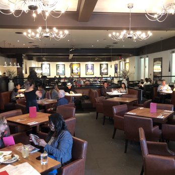 Earls Kitchen + Bar - Dining area on a pre-dinner Wednesday. Lots of room - Canadian (New) Near Me - Richmond, British Columbia Earls Kitchen + Bar - Dining area on a pre-dinner Wednesday. Lots of room - Canadian (New) Near Me - Richmond, British Columbia