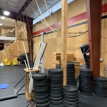 Agate Pass Fitness - Equipment - Interval Training Gyms Near Me - Poulsbo, Washington