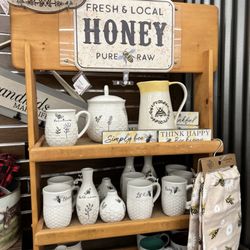 Murdoch's Ranch & Home Supply - Gift items