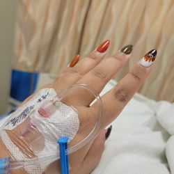 Mercy General Hospital - Nails still poppin lmao