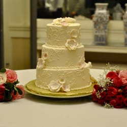 Pink & Gold wedding cake