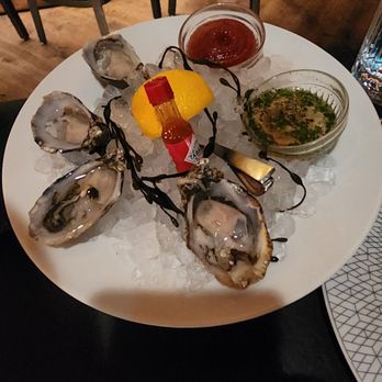 Maple & Ash - Delicious oysters - Steakhouses Near Me - Scottsdale, Arizona
