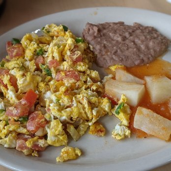 La Casa Bakery and Cafe - Huevos a la Méxicana (served with 3 homemade tortillas) - Mexican Near Me - Houston, Texas