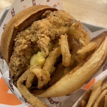 Big Chicken - Charles Barkley, 5/5 - Chicken Shop Near Me - Las Vegas, Nevada