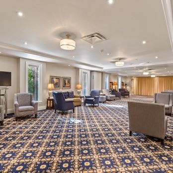 Smith's Funeral Homes - Reception Room - Funeral Services & Cemeteries Near Me - Burlington, Ontario Smith's Funeral Homes - Reception Room - Funeral Services & Cemeteries Near Me - Burlington, Ontario