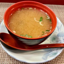 Kampai - Miso soup (4€)-very classic and delicious!