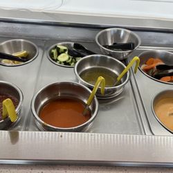 Filibertos - Chili sauce bar