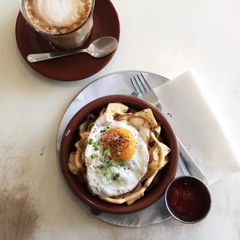 Miss Browns - Brisket hash with fried egg - Coffee & Tea Near Me - Winnipeg, Manitoba Miss Browns - Brisket hash with fried egg - Coffee & Tea Near Me - Winnipeg, Manitoba