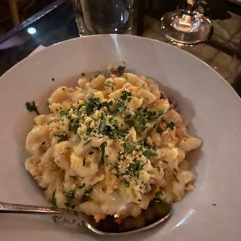 Perch - Bacon Mac & Cheese - Lounges Near Me - Los Angeles, California Perch - Bacon Mac & Cheese - Lounges Near Me - Los Angeles, California