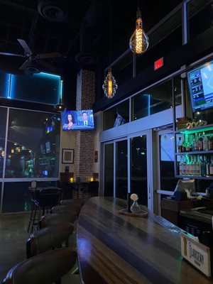Frankie's Uptown - A Neighborhood Bar by null
