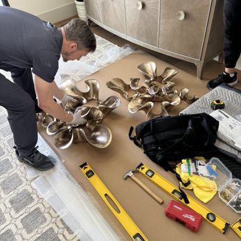 California Art Delivery - The premium white glove delivery touch with precise alignment for wall sculpture installation! - Couriers & Delivery Services Near Me California Art Delivery - The premium white glove delivery touch with precise alignment for wall sculpture installation! - Couriers & Delivery Services Near Me