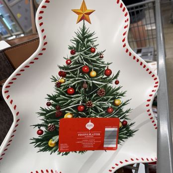 ALDI - Christmas Tree tray - Grocery Near Me - Saginaw, Texas ALDI - Christmas Tree tray - Grocery Near Me - Saginaw, Texas