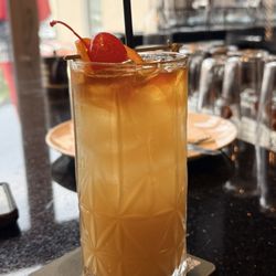 Howie's Bar And Vincent's Kitchen
