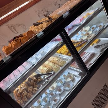 Ocean Buffet - Pastry fridge - Buffets Near Me - Carlsbad, California Ocean Buffet - Pastry fridge - Buffets Near Me - Carlsbad, California