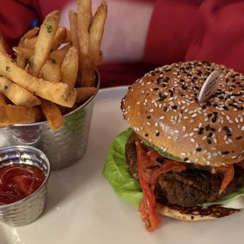 Gordon Ramsay Burger - Vegan Burger w/Fries - Burgers Near Me - Boston, Massachusetts