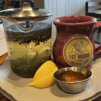 Egg Harbor Café - Tea presentation - Breakfast & Brunch Near Me - Sandy Springs, Georgia